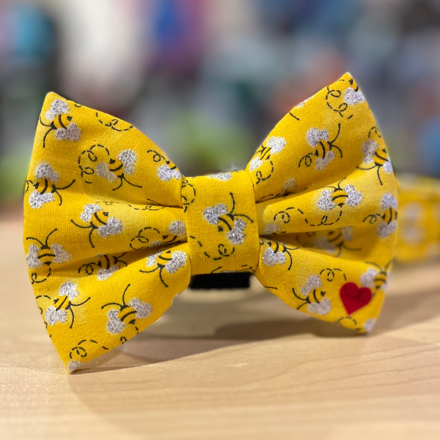 Dubdog Designs "Buzz" Bow Tie Collar