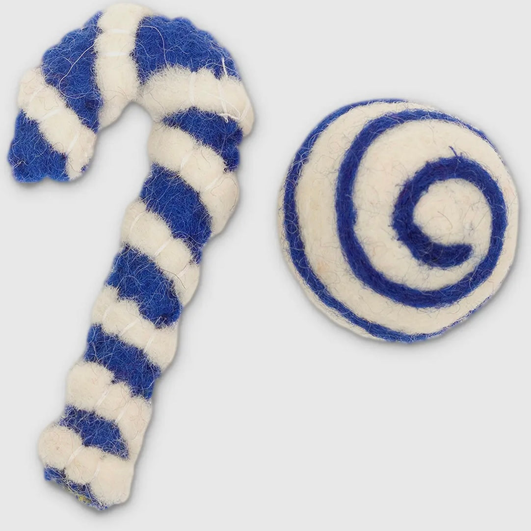 Karma Cat Holiday Blue Cane/Ball Set