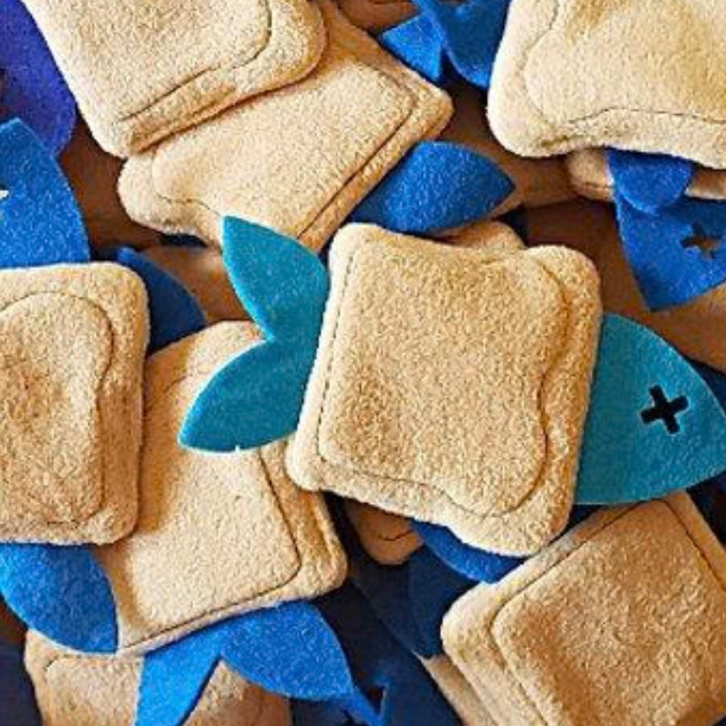 Crochet Kitty Catnip-Filled Tuna Fish Sandwich