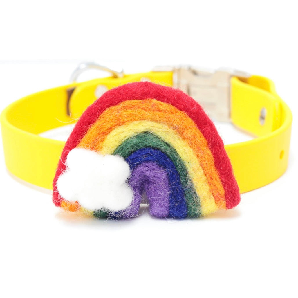 Mimi Green Rainbow Collar Accessory