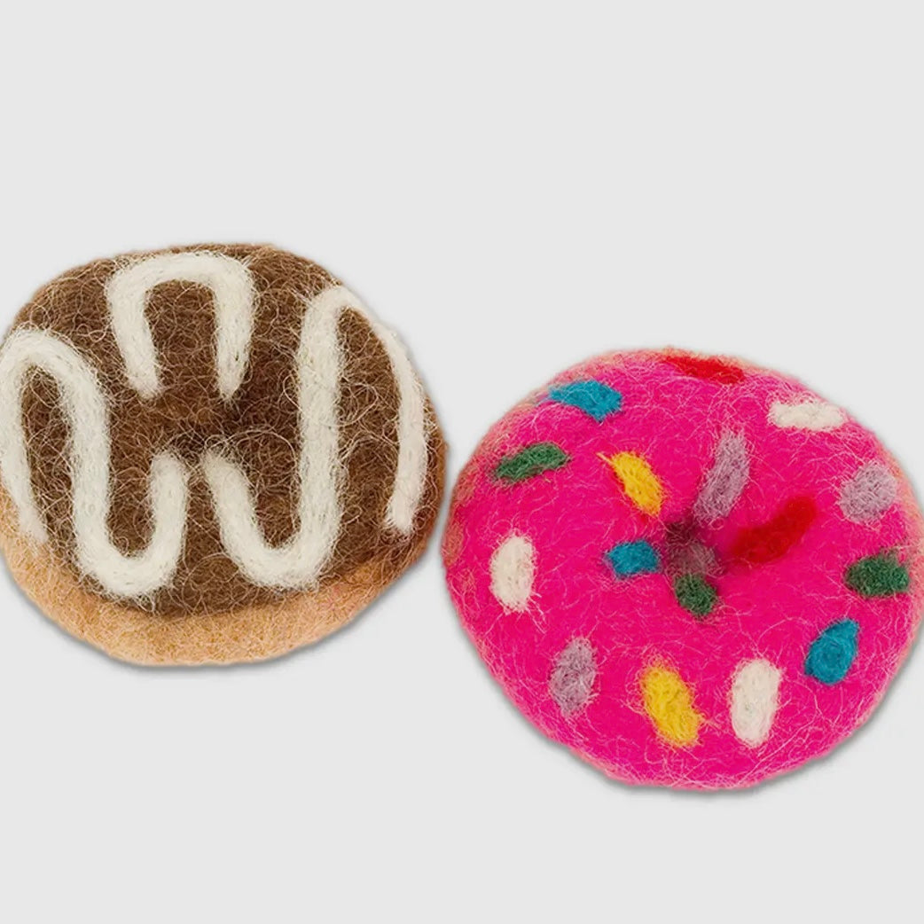 Karma Cat 2-piece Donut Set