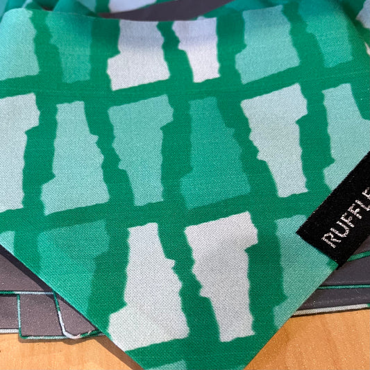 RUFFLECT Vermont Dog Bandana