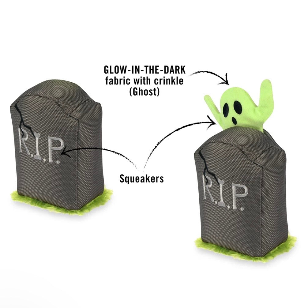 PLAY Halloween Ghoulish Grave