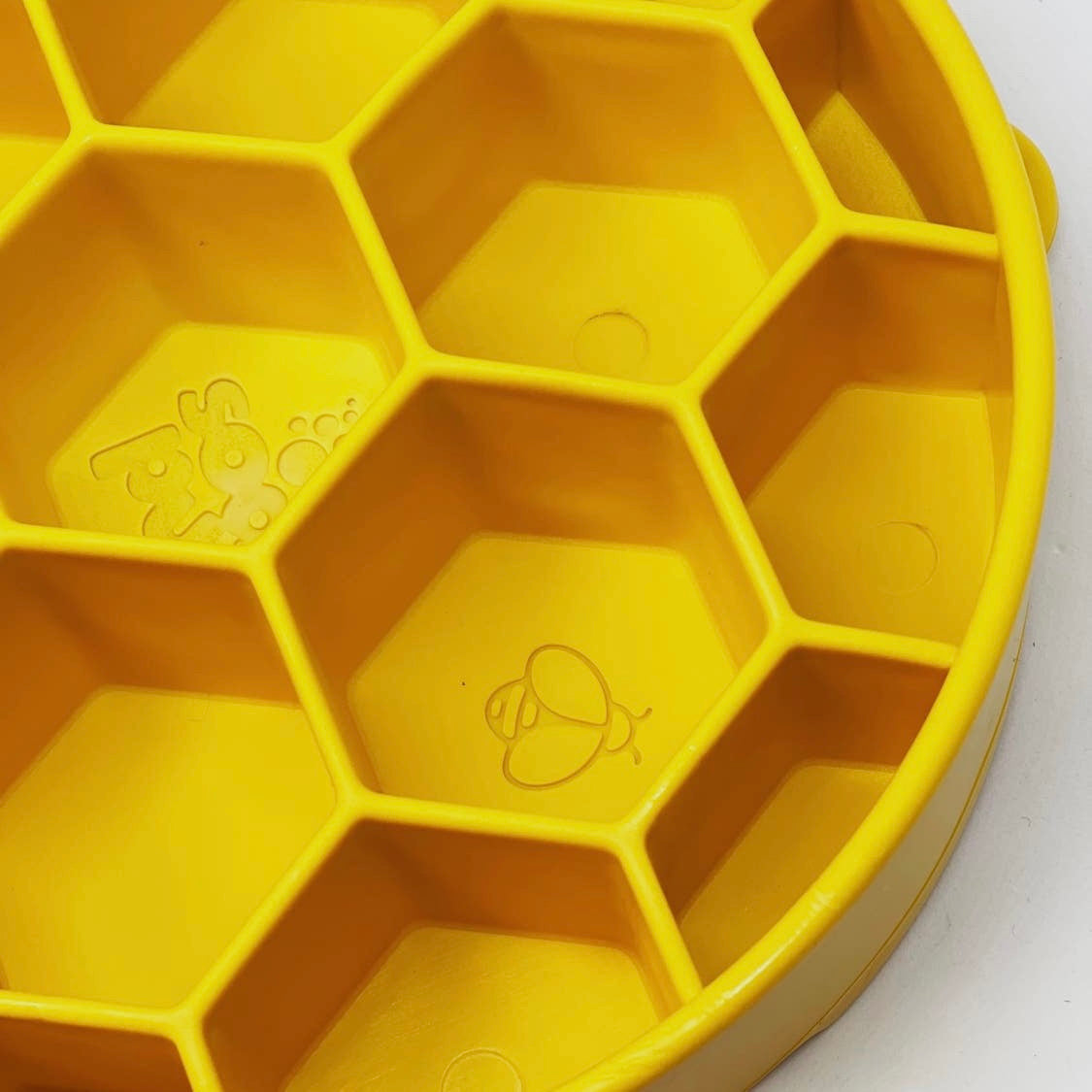 SodaPup Honeycomb Design eBowl Enrichment Slow Feeder Bowl