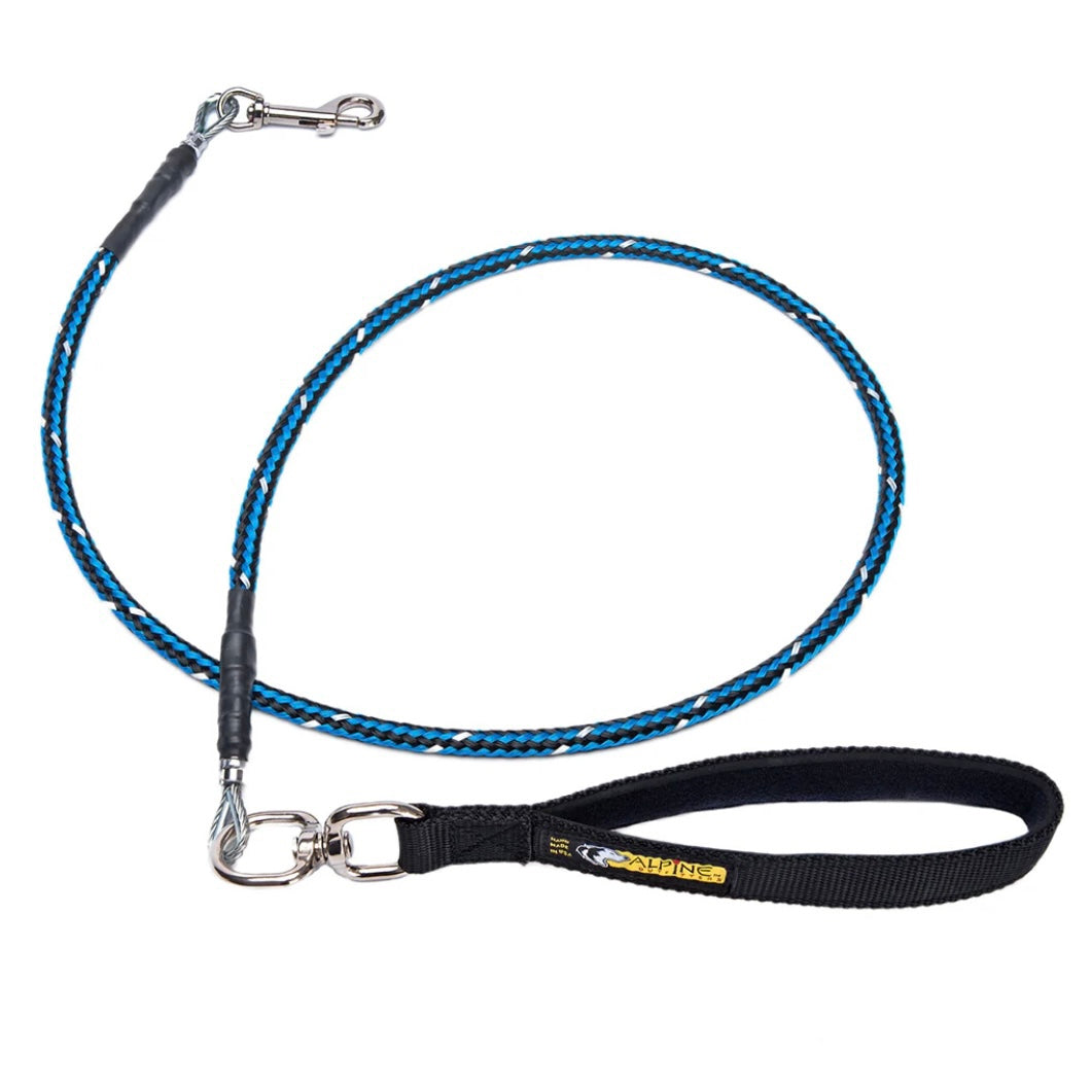 Alpine Outfitters Chew-Proof Leash