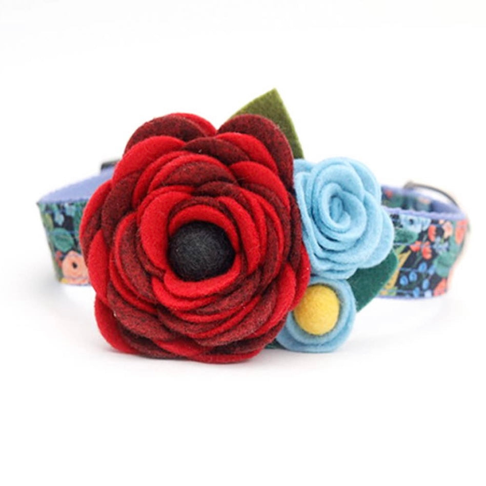 Mimi Green Mae Dog Collar Corsage